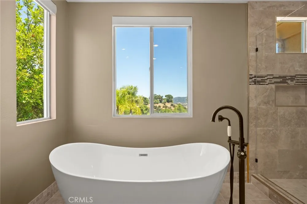 3302 Van Allen Place Topanga, CA 90290