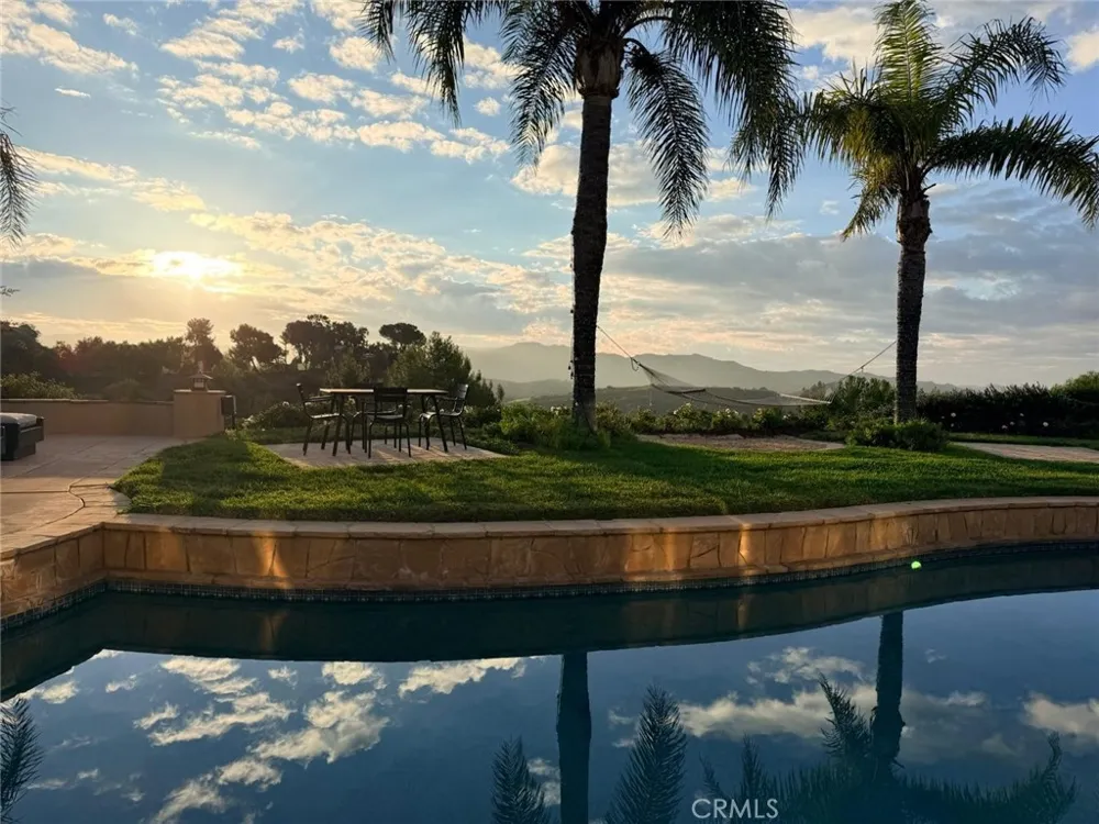 3302 Van Allen Place Topanga, CA 90290