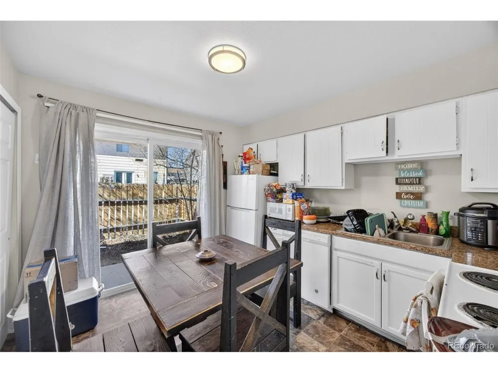 49 Royal Crest Drive Pueblo, CO 81005