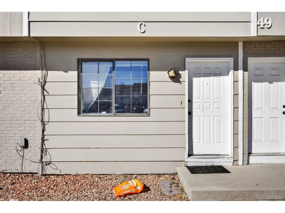 49 Royal Crest Drive Pueblo, CO 81005