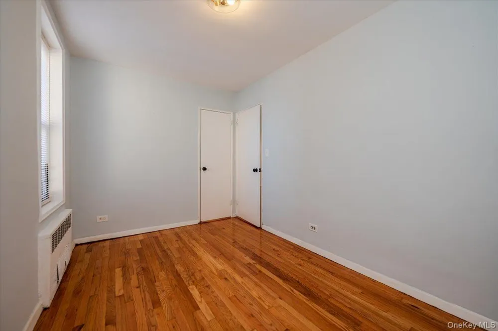 1332 Metropolitan Avenue #4K Bronx, NY 10462