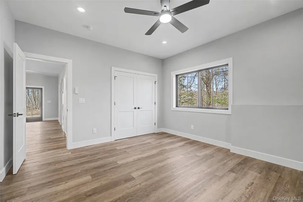 93 York Road S Bloomingburg, NY 12721