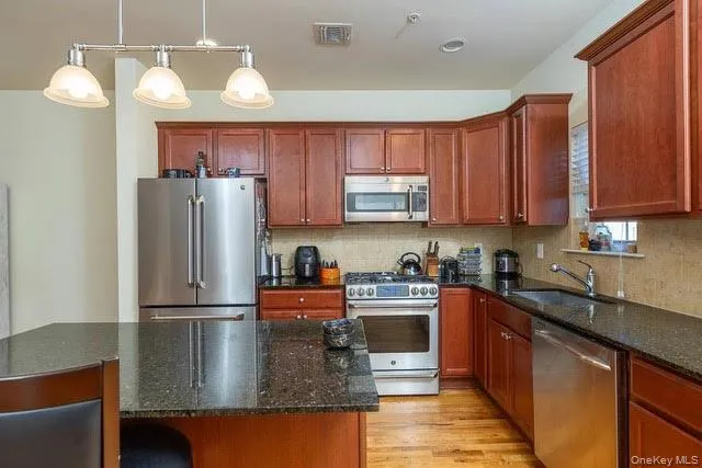 31 Barley Lane Patchogue, NY 11772