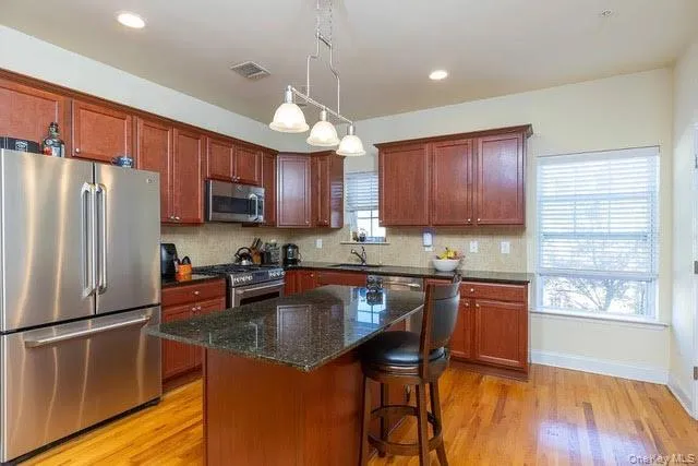 31 Barley Lane Patchogue, NY 11772