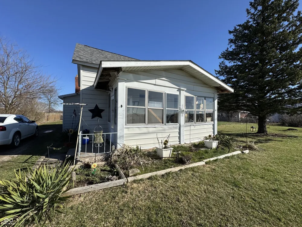 10600 E County Road 50 S Selma, IN 47383