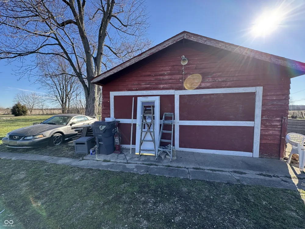 10600 E County Road 50 S Selma, IN 47383