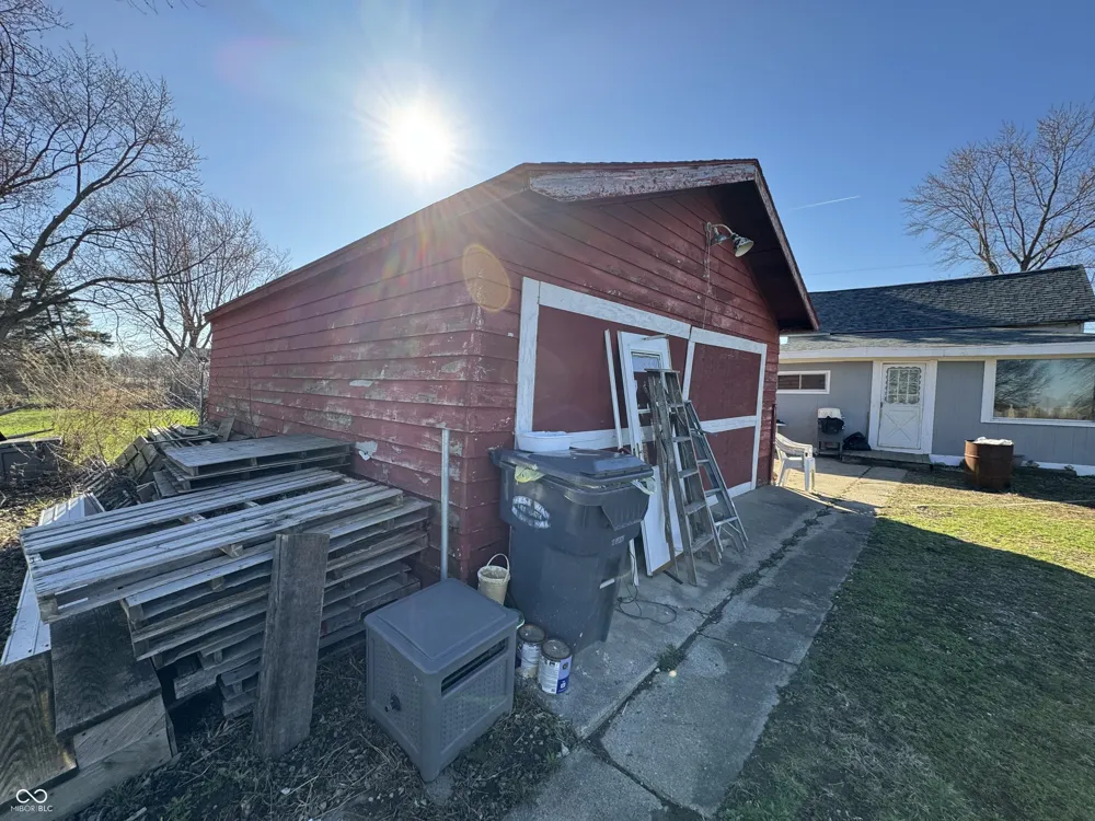 10600 E County Road 50 S Selma, IN 47383