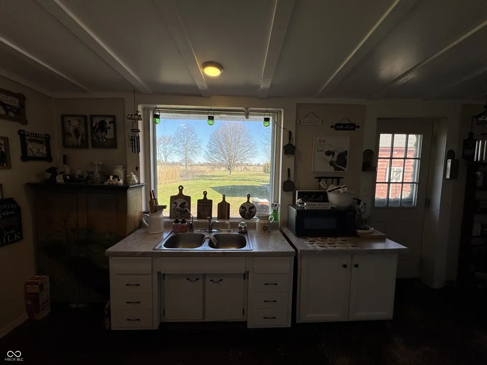 10600 E County Road 50 S Selma, IN 47383