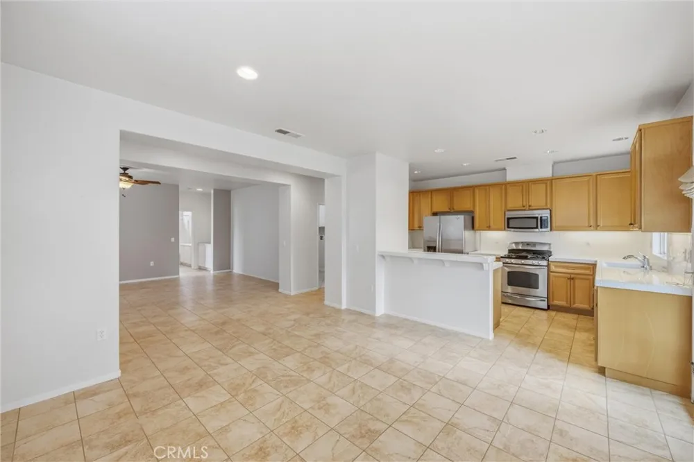 1637 Beaver Creek Beaumont, CA 92223
