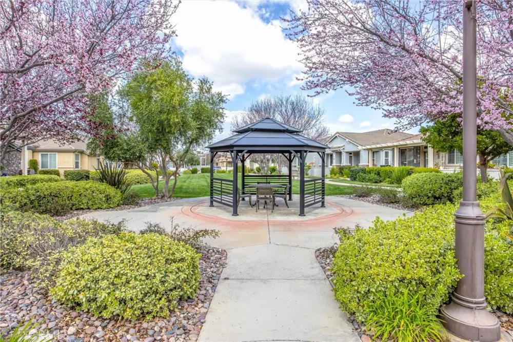 1637 Beaver Creek Beaumont, CA 92223