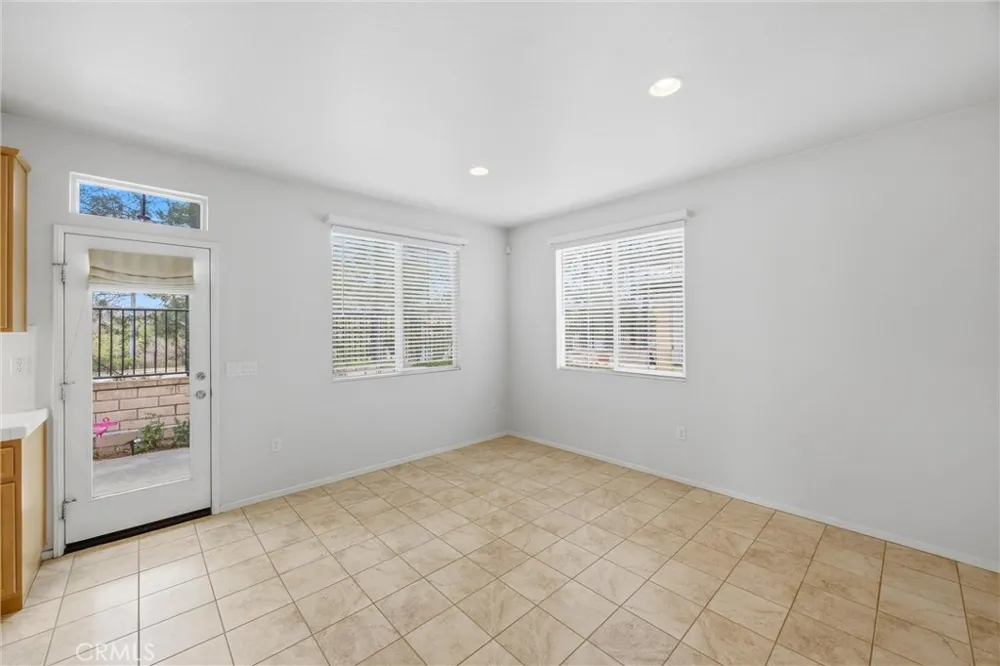 1637 Beaver Creek Beaumont, CA 92223