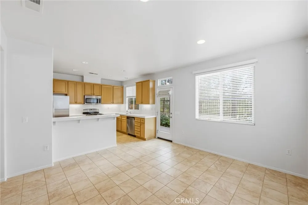1637 Beaver Creek Beaumont, CA 92223