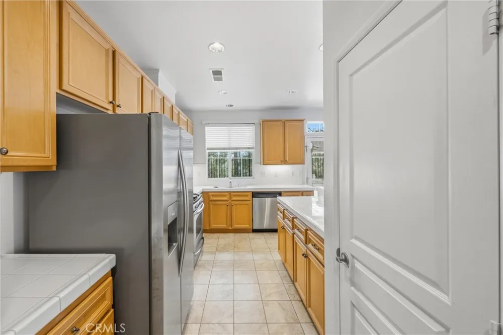 1637 Beaver Creek Beaumont, CA 92223