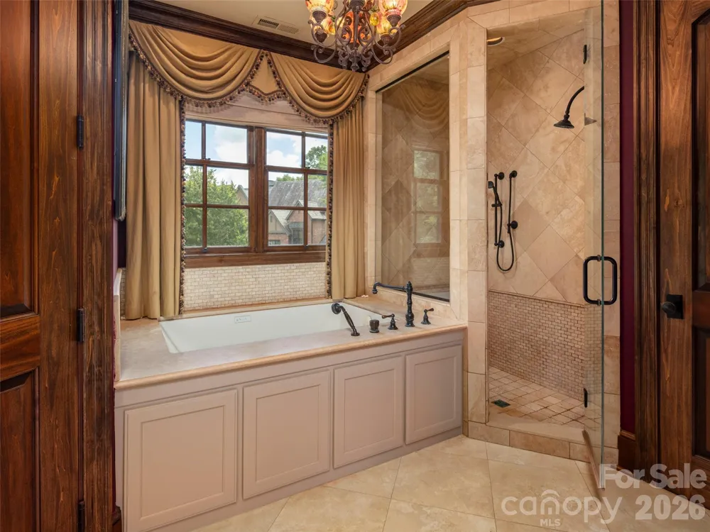26 Village Oak Drive Arden, NC 28704