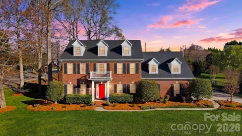 2716 Charleston Court