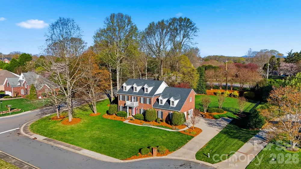 2716 Charleston Court Claremont, NC 28610