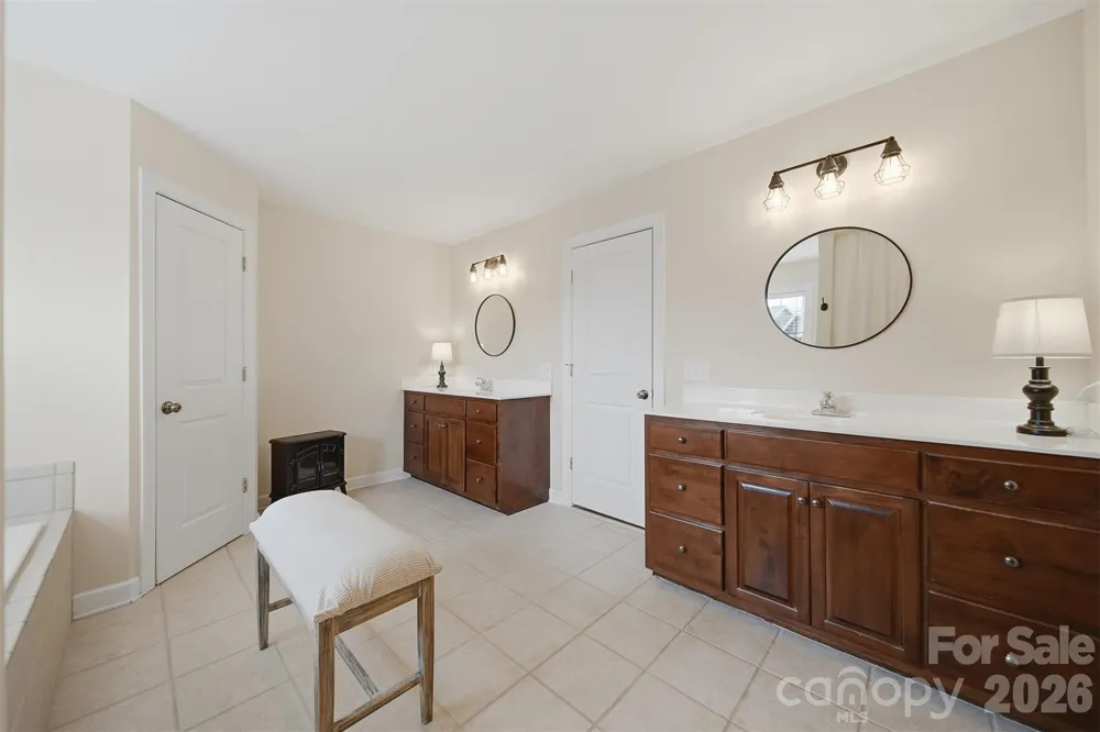 2716 Charleston Court Claremont, NC 28610