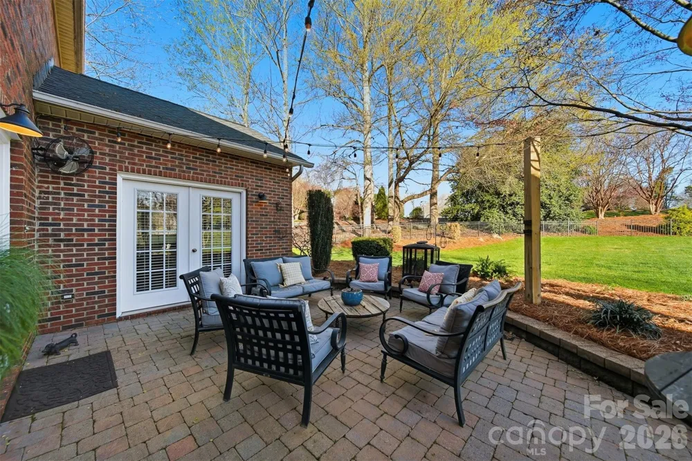 2716 Charleston Court Claremont, NC 28610