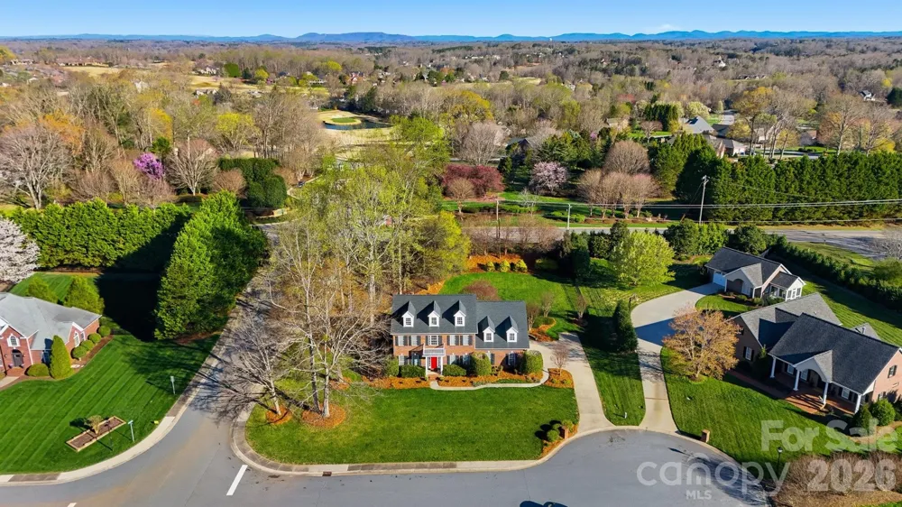 2716 Charleston Court Claremont, NC 28610