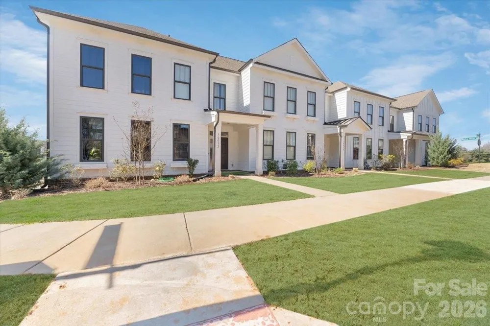 10032 Trailhead Way NW Huntersville, NC 28078