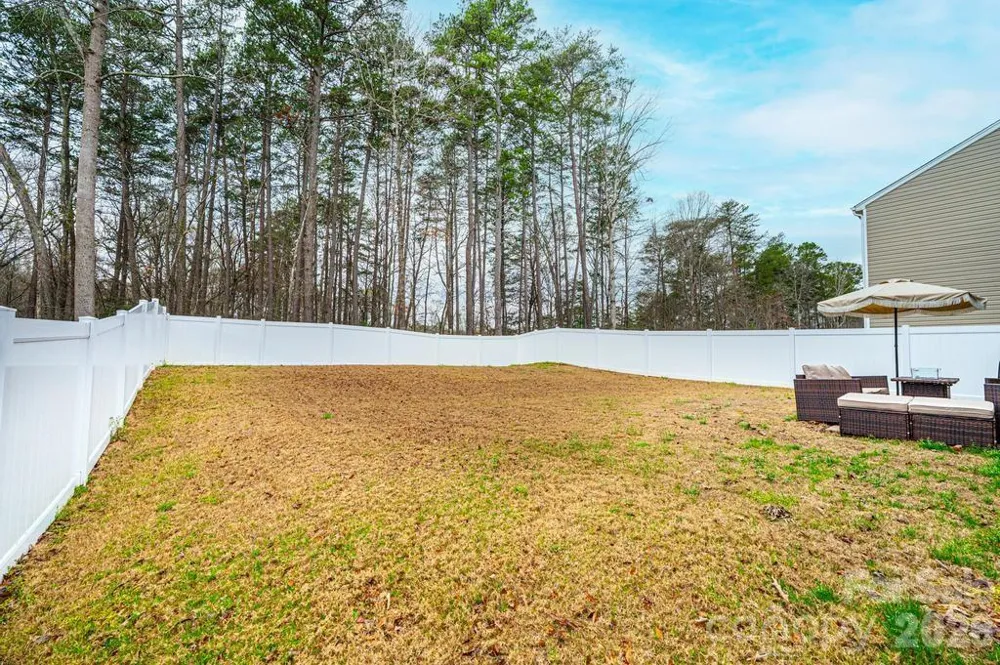 1808 Bright Hope Lane Dallas, NC 28034