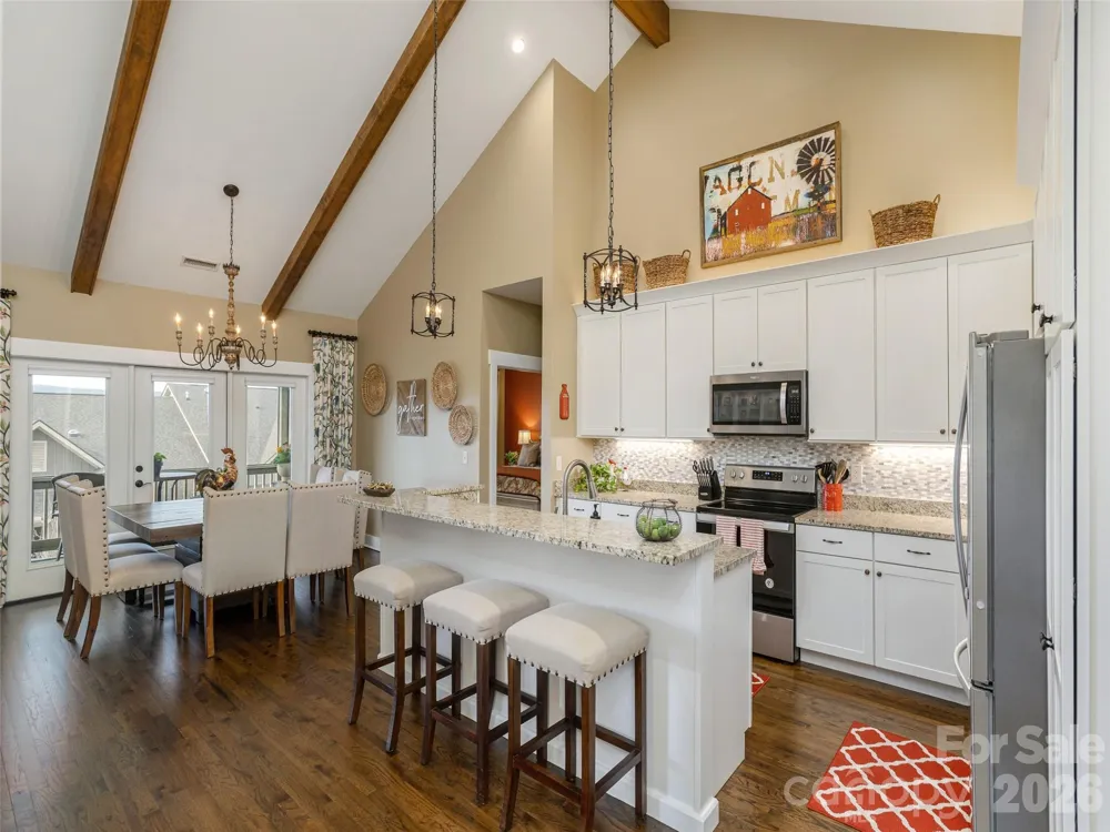 96 Copper Creek Lane Hendersonville, NC 28739