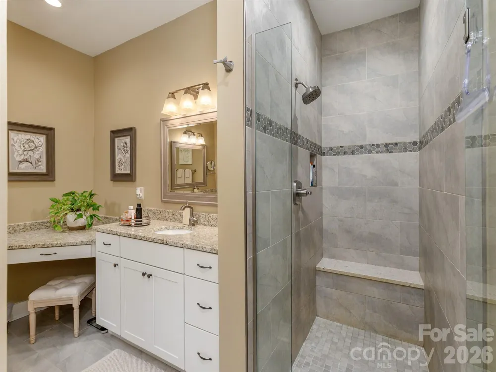 96 Copper Creek Lane Hendersonville, NC 28739