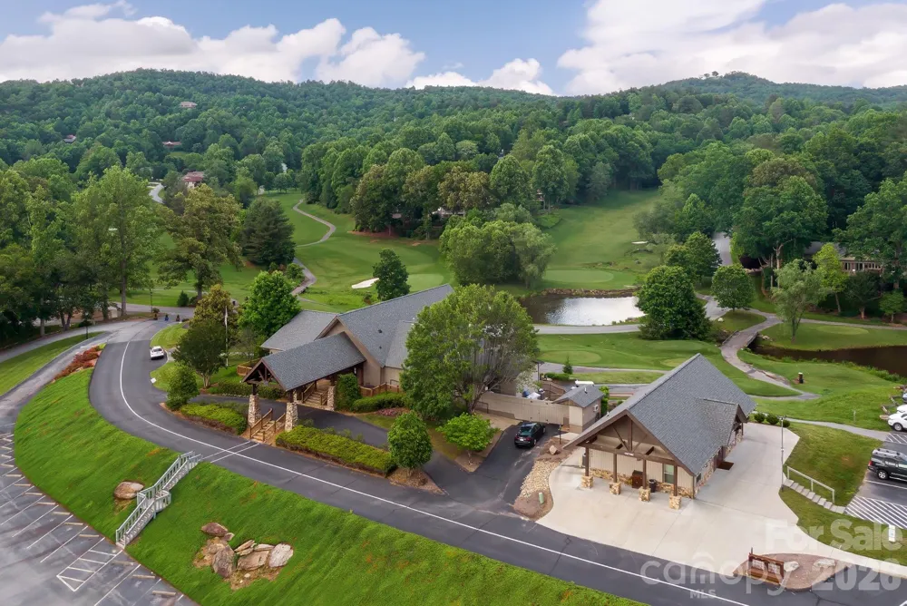 96 Copper Creek Lane Hendersonville, NC 28739