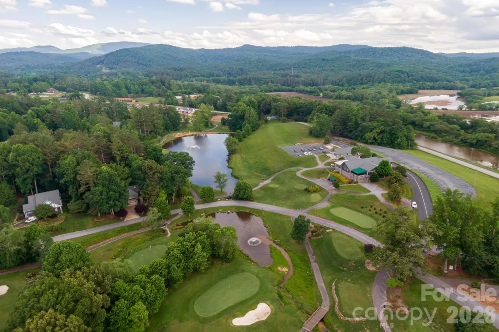 96 Copper Creek Lane Hendersonville, NC 28739