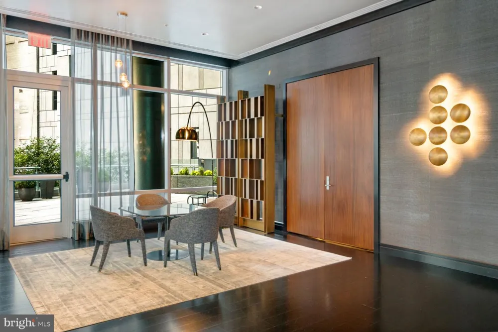 1414 S PENN SQUARE #10C Philadelphia, PA 19102