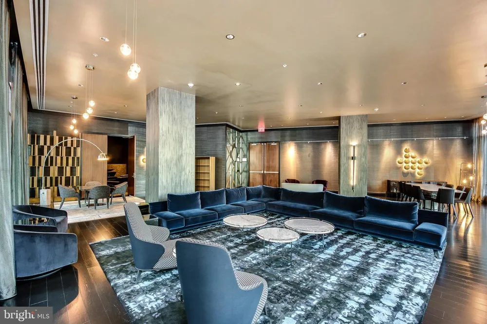 1414 S PENN SQUARE #10C Philadelphia, PA 19102