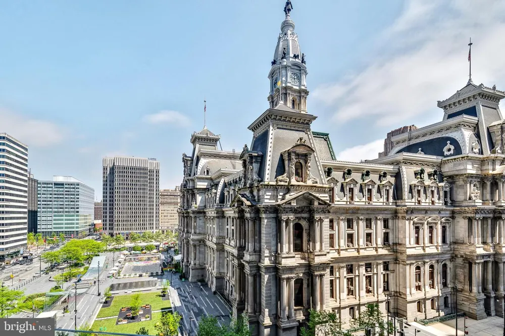 1414 S PENN SQUARE #10C Philadelphia, PA 19102