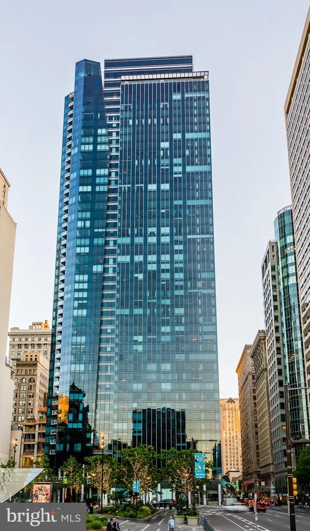 1414 S PENN SQUARE #10C Philadelphia, PA 19102