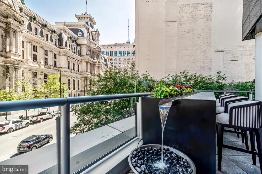 1414 S PENN SQUARE #10C Philadelphia, PA 19102
