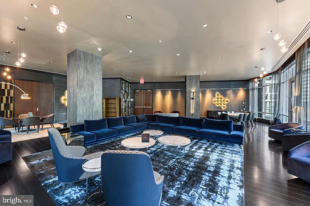 1414 S PENN SQUARE #10C Philadelphia, PA 19102