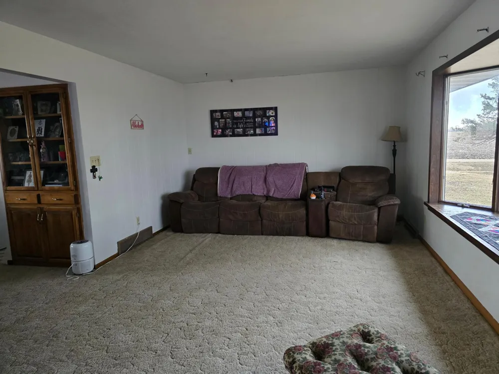 22525 Read Avenue Worthington, MN 56187