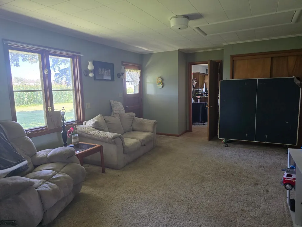 22525 Read Avenue Worthington, MN 56187
