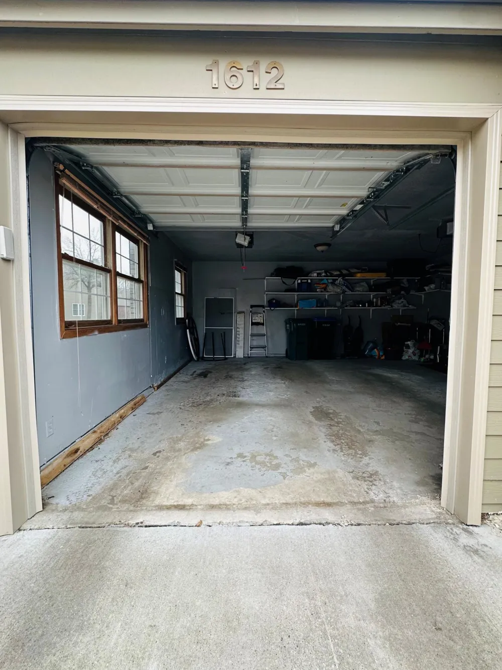1612 Rose Hill Circle Saint Paul, MN 55108