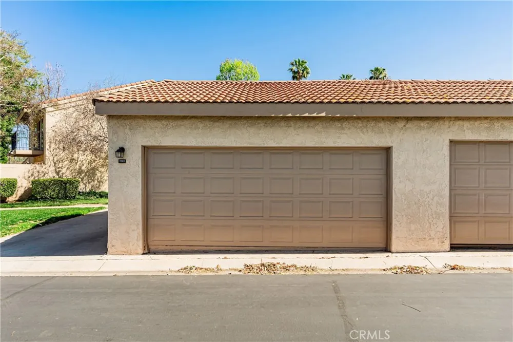 7088 Seville Riverside, CA 92504