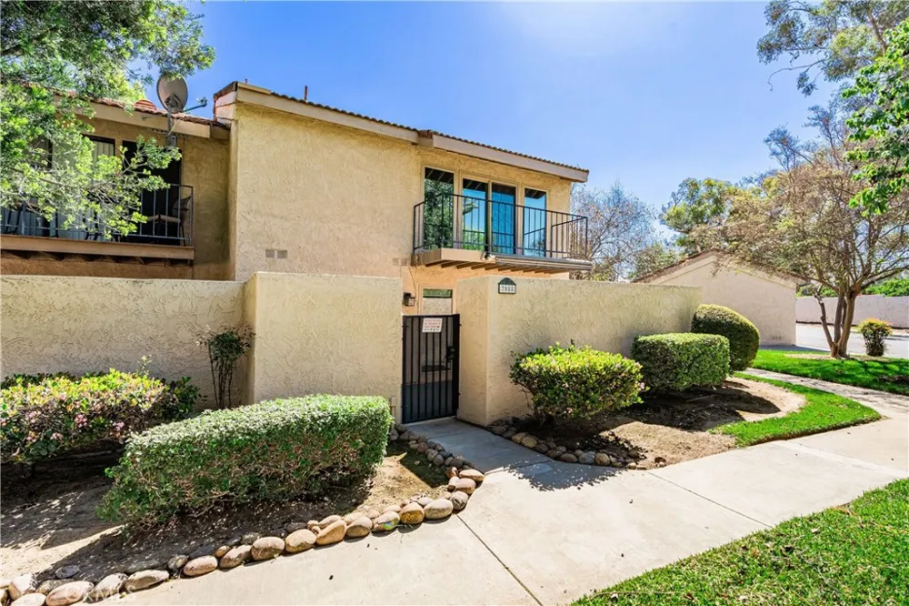7088 Seville Riverside, CA 92504