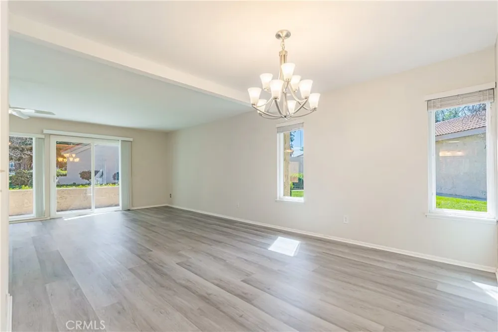 7088 Seville Riverside, CA 92504