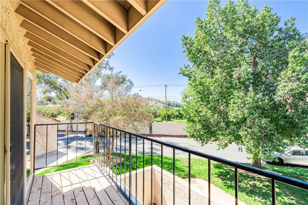 7088 Seville Riverside, CA 92504