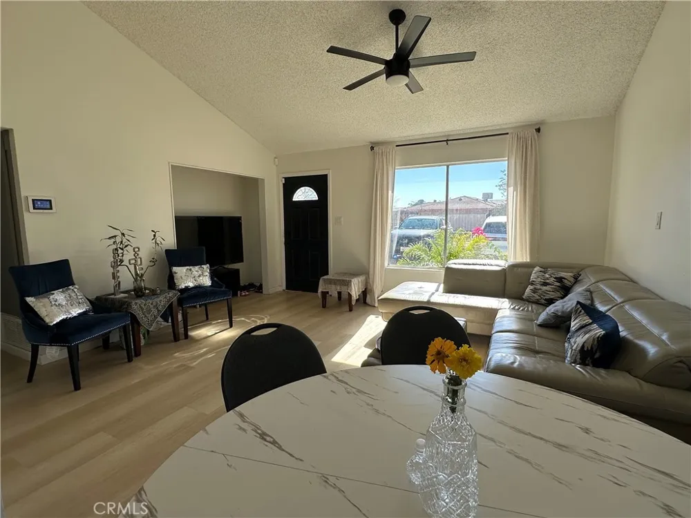11013 Rome Beauty California City, CA 93505