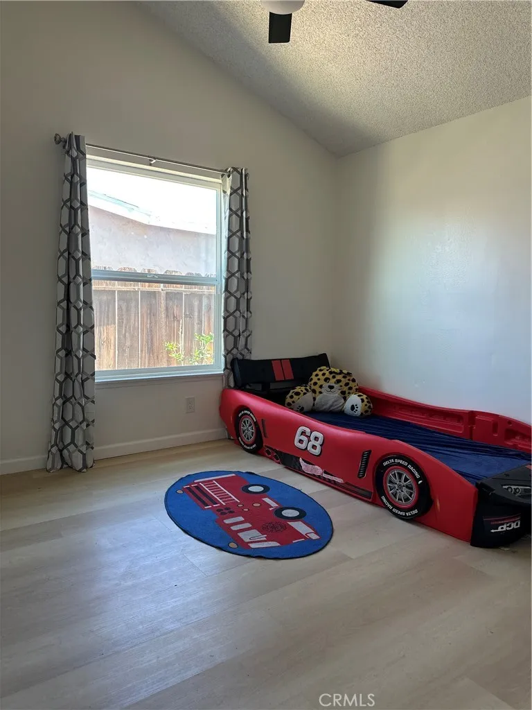 11013 Rome Beauty California City, CA 93505