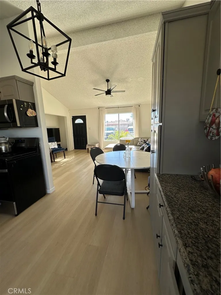 11013 Rome Beauty California City, CA 93505