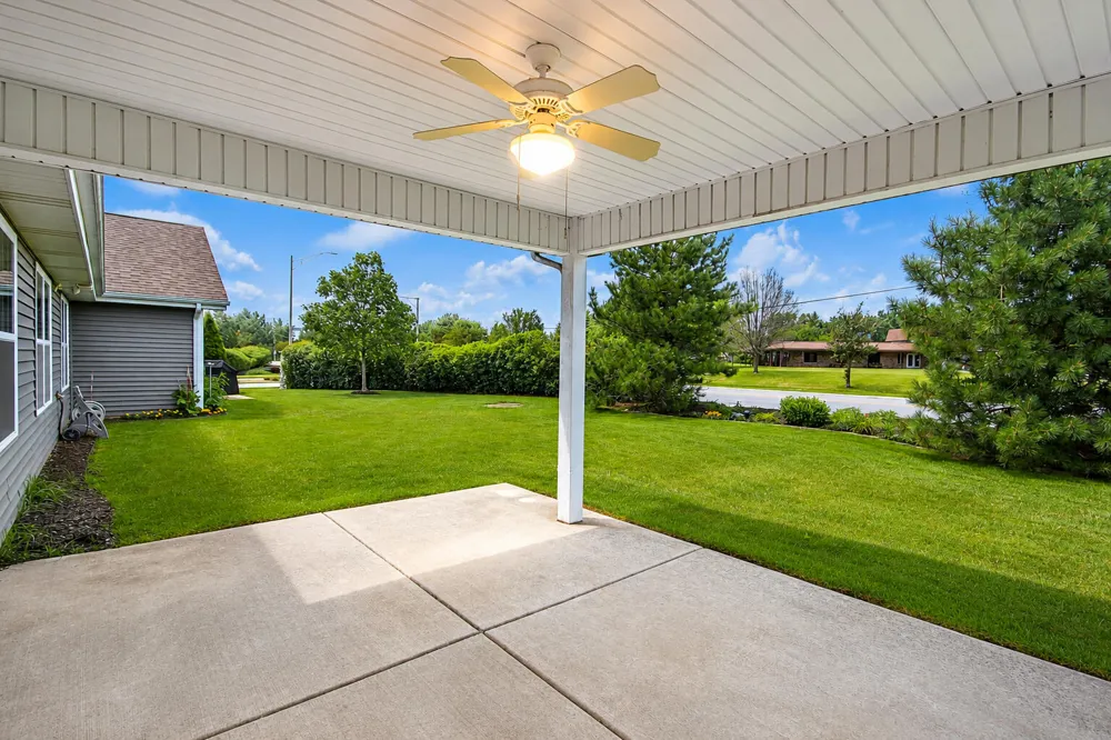 9818 W 129th Place Cedar Lake, IN 46303