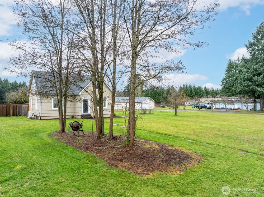 862 King Road Winlock, WA 98596