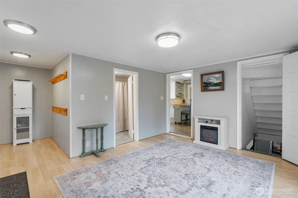 862 King Road Winlock, WA 98596