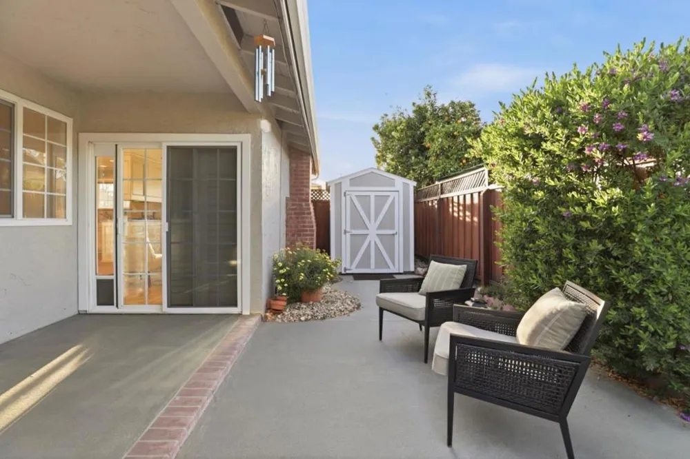 1375 Colleen Way Campbell, CA 95008
