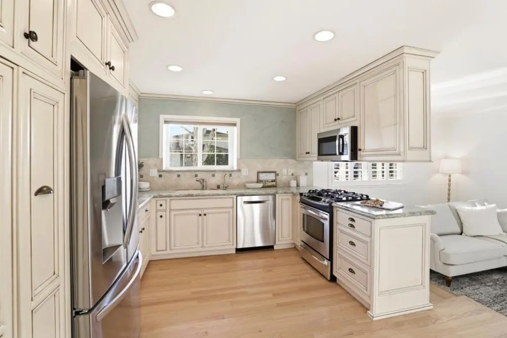 1375 Colleen Way Campbell, CA 95008